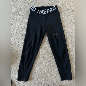 Nike Dri-Fit Capri Pants